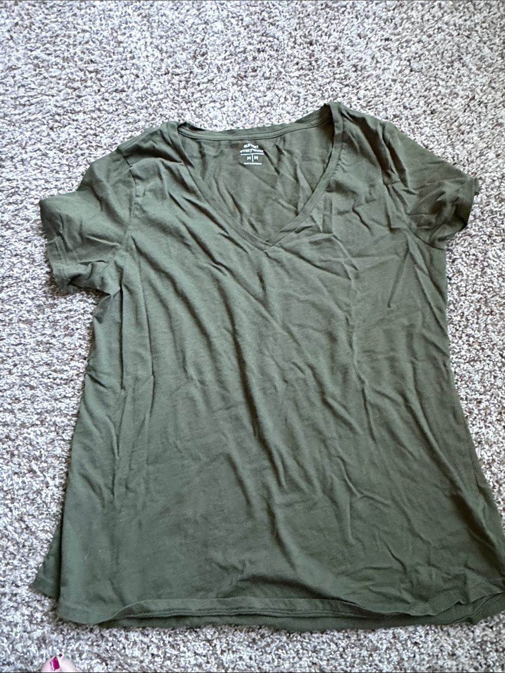 Old Navy Olive Green V-Neck Short Sleeve Tee